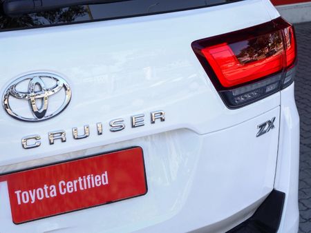 2024-Toyota-Land-Cruiser-300-V6-33-D-ZX_11