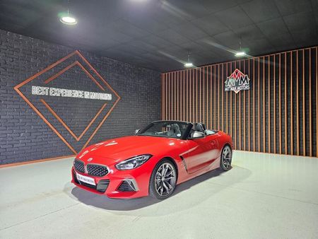 2022-BMW-Z4-M40i_1
