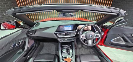 2022-BMW-Z4-M40i_20