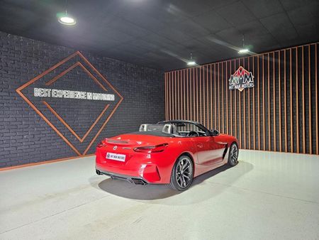 2022-BMW-Z4-M40i_24