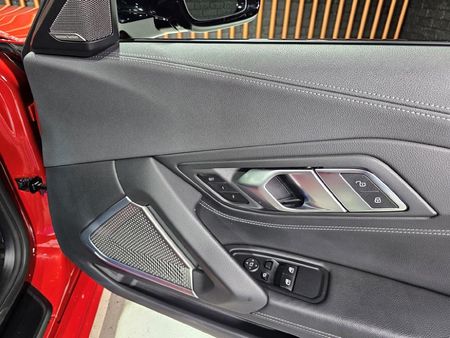 2022-BMW-Z4-M40i_8