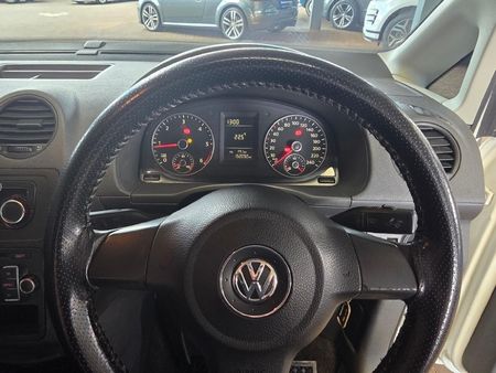 2012-Volkswagen-Caddy-20-TDI-81kW-Panel-Van_8