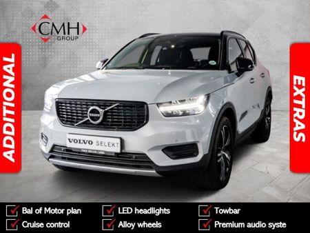 2022-Volvo-XC40-T5-R-Design-AWD_0