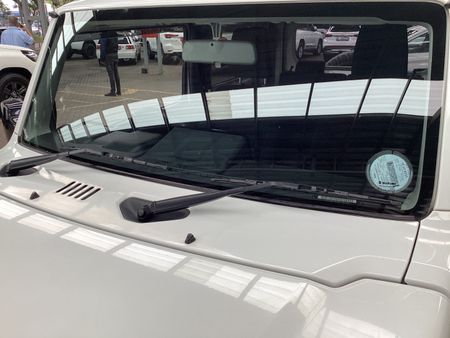 2020-Suzuki-Jimny-15-GLX-Auto_14