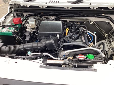 2020-Suzuki-Jimny-15-GLX-Auto_19