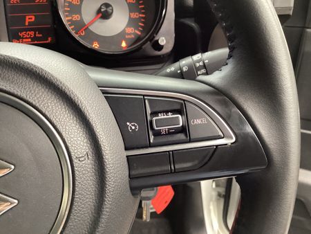 2020-Suzuki-Jimny-15-GLX-Auto_8