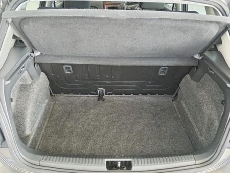 2020-Volkswagen-Polo-Vivo-14-Trendline-5-dr_12
