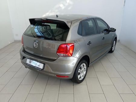 2020-Volkswagen-Polo-Vivo-14-Trendline-5-dr_3