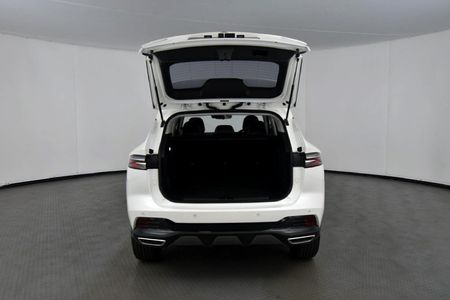 2026-MG-HS-15T-Del-Auto_5
