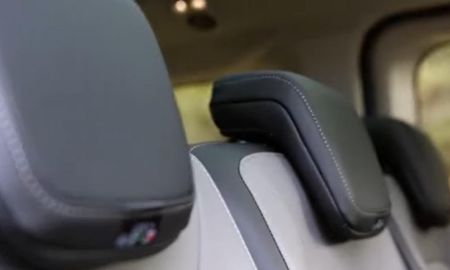 2025-Volkswagen-Kombi-20TDI-Style-4mot-Auto_4
