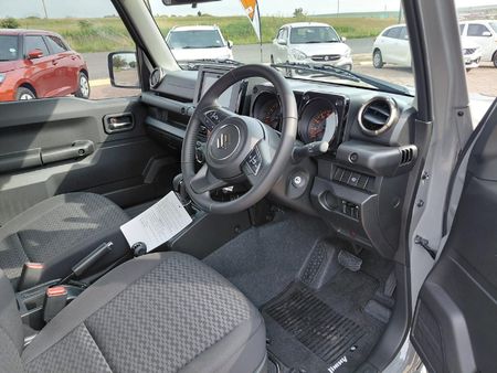 2026-Suzuki-Jimny-15-GLX-Auto_15