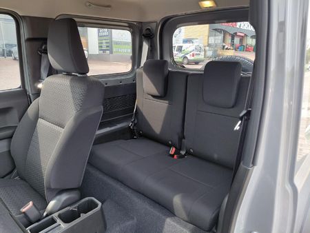 2026-Suzuki-Jimny-15-GLX-Auto_16