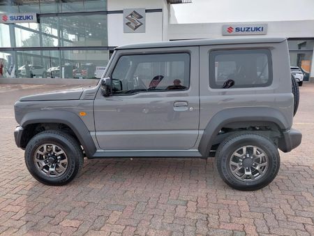 2026-Suzuki-Jimny-15-GLX-Auto_5