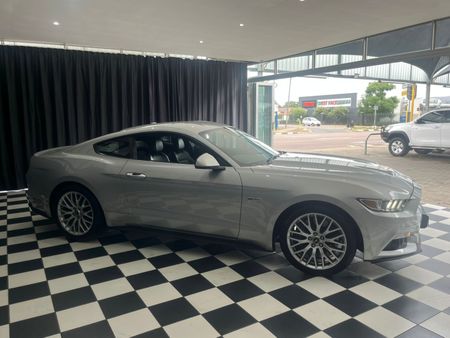 2018-Ford-Mustang-50-GT-Auto_4