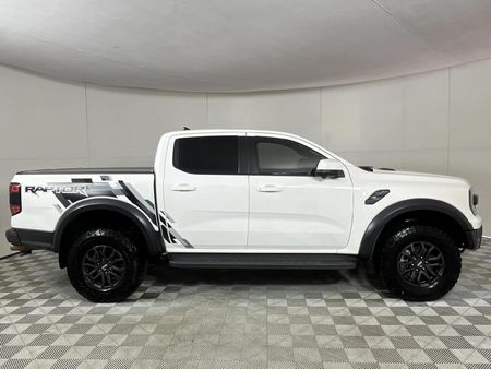 2023-Ford-Ranger-30-V6-Bi-Turbo-Ecoboost-Raptor-4x4-Auto_19
