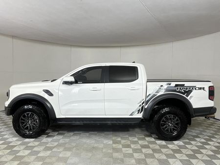 2023-Ford-Ranger-30-V6-Bi-Turbo-Ecoboost-Raptor-4x4-Auto_21