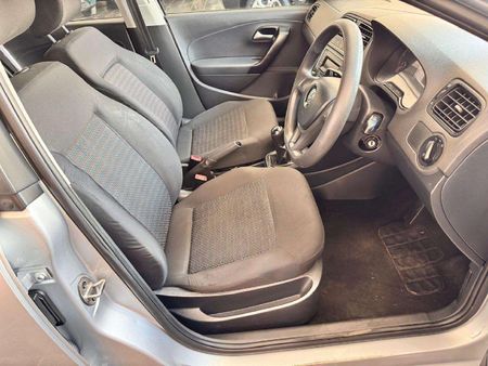 2020-Volkswagen-Polo-Vivo-14-Trendline-5-dr_11