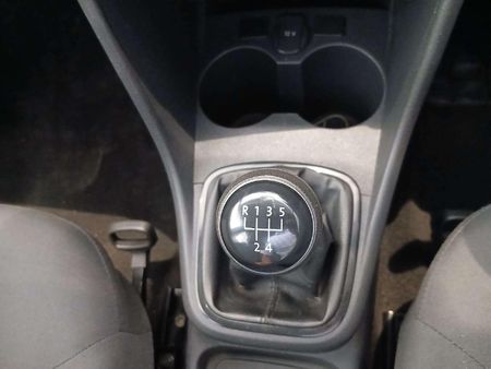 2020-Volkswagen-Polo-Vivo-14-Trendline-5-dr_17
