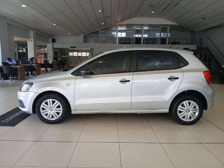 2020-Volkswagen-Polo-Vivo-14-Trendline-5-dr_2