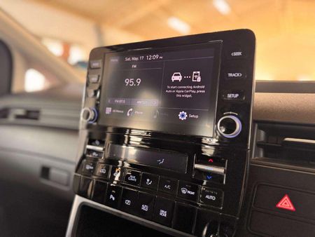 2025-Hyundai-Staria-22d-Executive-Auto_18