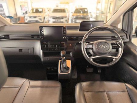 2025-Hyundai-Staria-22d-Executive-Auto_6