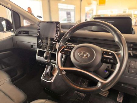 2025-Hyundai-Staria-22d-Executive-Auto_7