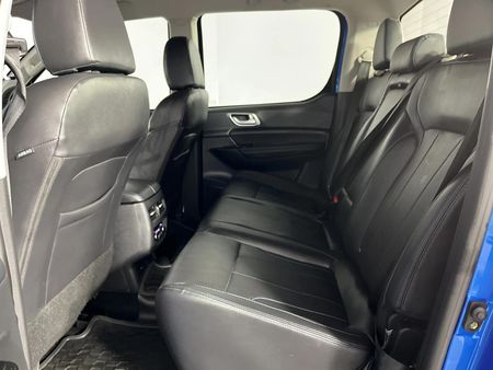 2025-Foton-Tunland-20T-G7-Luxury-Double-Cab-Auto_3