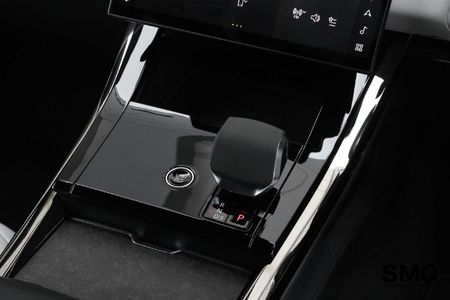 2024-Land-Rover-Range-Rover-Sport-30D-Dynamic-HSE-D350_12