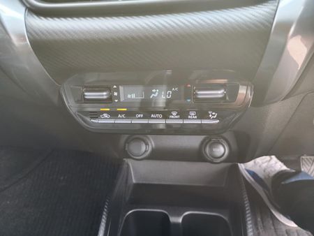 2026-Suzuki-Fronx-15-GL-Auto_11