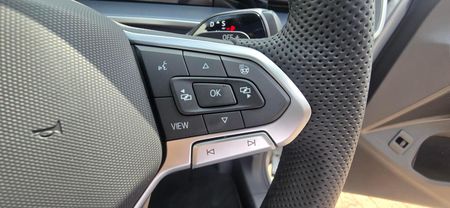 2026-Volkswagen-Tayron-14TSI-R-Line-DSG-Auto-110kw_13