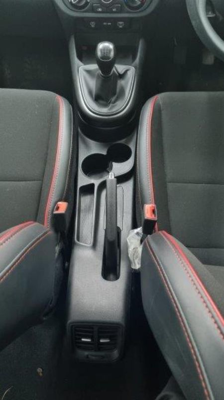 2026-Hyundai-Grand-i10-10-Motion_17