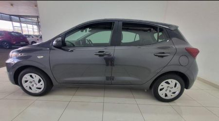 2026-Hyundai-Grand-i10-10-Motion_4
