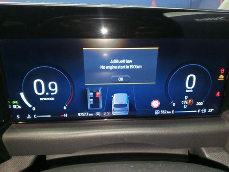 2025-Ford-Tourneo-Custom-20D-Sport-Auto_9