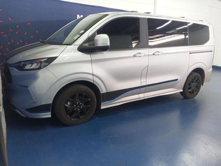 2025-Ford-Tourneo-Custom-20D-Sport-Auto_2