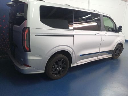 2025-Ford-Tourneo-Custom-20D-Sport-Auto_6