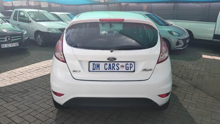 2016-Ford-Fiesta-10-Ecoboost-manual_12