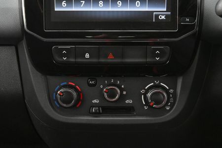 2020-Renault-Kwid-10-Dynamique-Auto_13