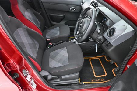 2020-Renault-Kwid-10-Dynamique-Auto_5