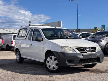 2015-Nissan-NP200-16-AC-Safety-Pack_0