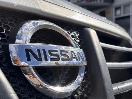 2015-Nissan-NP200-16-AC-Safety-Pack_3