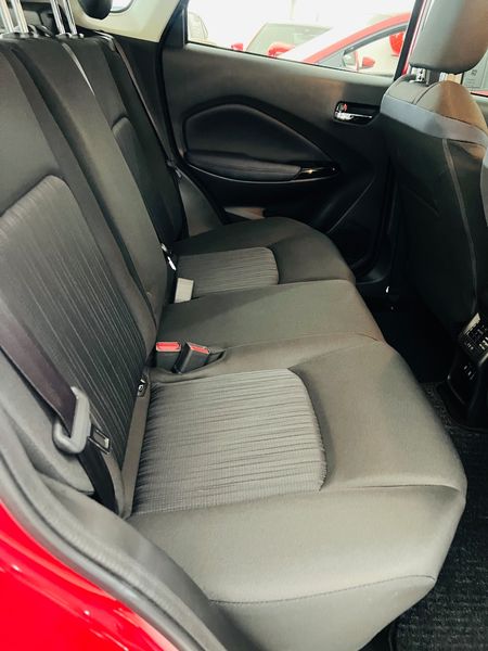 2025-Suzuki-Baleno-15-GLX-Auto_9