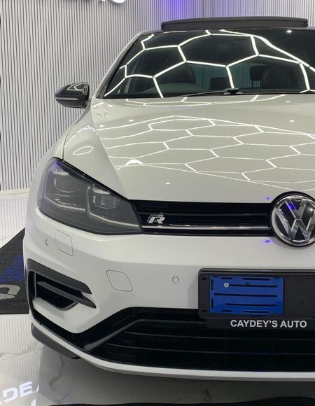 2019-Volkswagen-Golf-VII-20-TSI-R-Auto-228kW_11