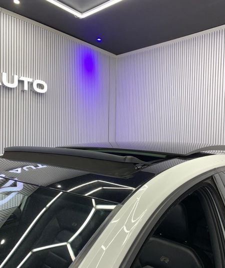 2019-Volkswagen-Golf-VII-20-TSI-R-Auto-228kW_6