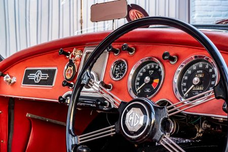 1958-MG-A-Coupe_5