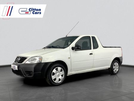 2022-Nissan-NP200-16-AC-Safety-Pack_0