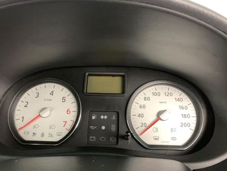 2022-Nissan-NP200-16-AC-Safety-Pack_10