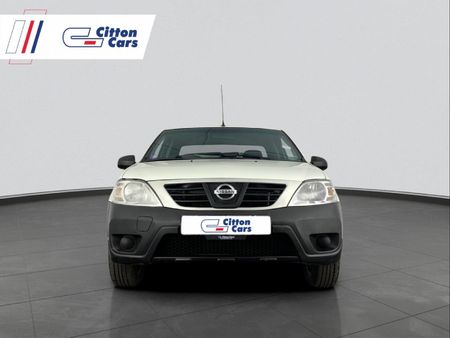 2022-Nissan-NP200-16-AC-Safety-Pack_1