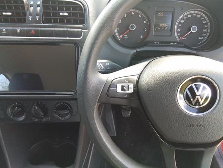 2025-Volkswagen-Polo-Vivo-14_15