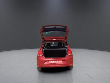 2025-Volkswagen-Polo-Vivo-14_19