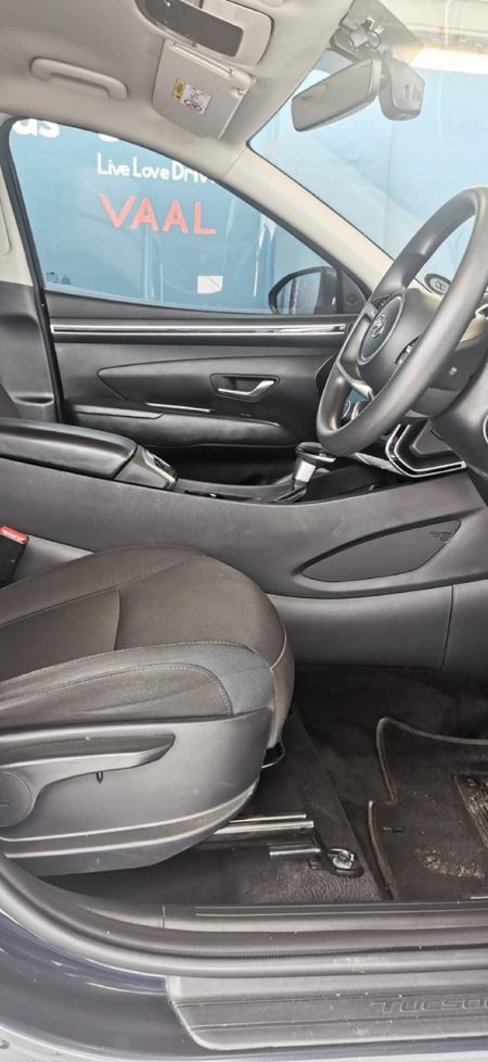 2023-Hyundai-Tucson-20-Premium-Auto_9